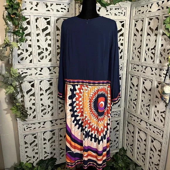 DONNA MORGAN NICE NAVY BLUE WITH GROOVY MULTICOLORS LONG SLEEVE MAXI DRESS - Picture 7 of 11